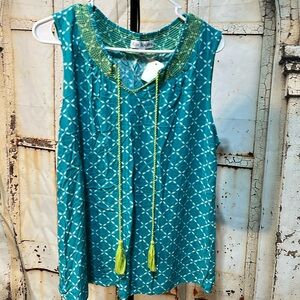 (22) Kim Rogers Large Boho Top